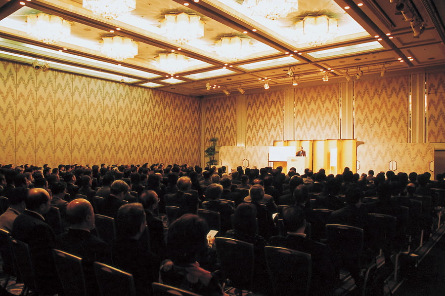 「2005年新春講演会」開催（大阪）　講師に高野孟氏